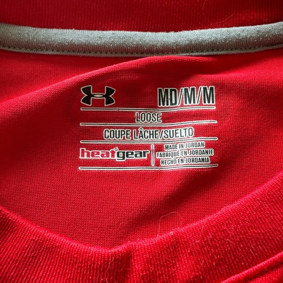 Under Armor HeatGear Shirt - Size Medium - Picture 2 of 3